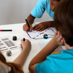 Keeping the Machinery in Computing Education, illustrative photo